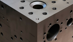 Components and Hydraulic Systems since 1992